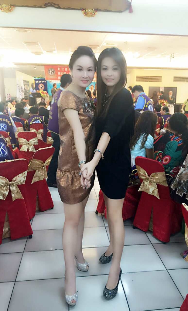 29天清一百吨垃圾，正妹靓机绚丽环岛行