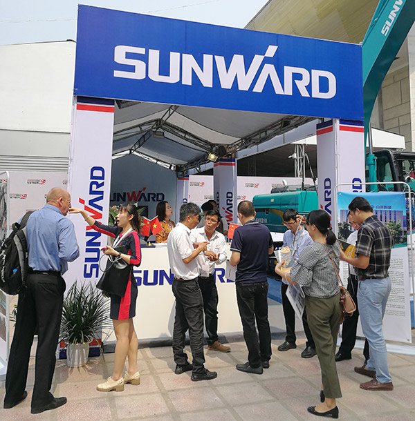 不朽情缘智能携全球领先凿岩设备，引爆越南矿业展