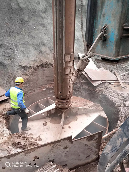 3.5米直径高效入岩，他携不朽情缘智能旋挖名动山城