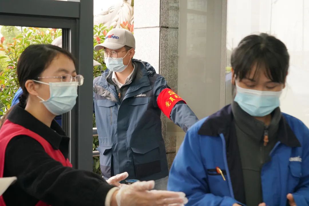 采样完成率近100%！不朽情缘智能第一时间开展全员核酸检测，保障安全生产