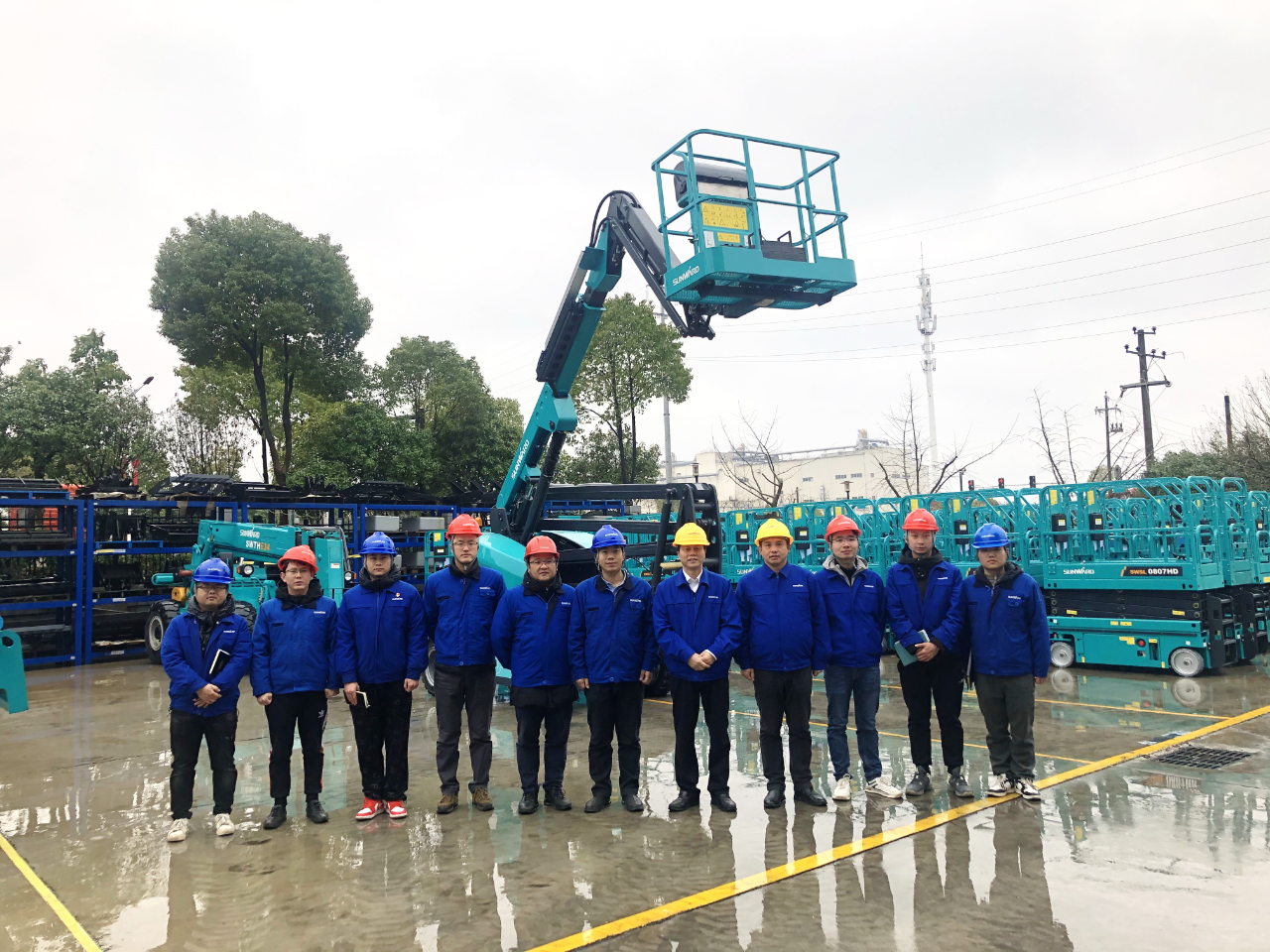 勇闯蓝海！不朽情缘智能两款臂式高空作业平台正式“出道”