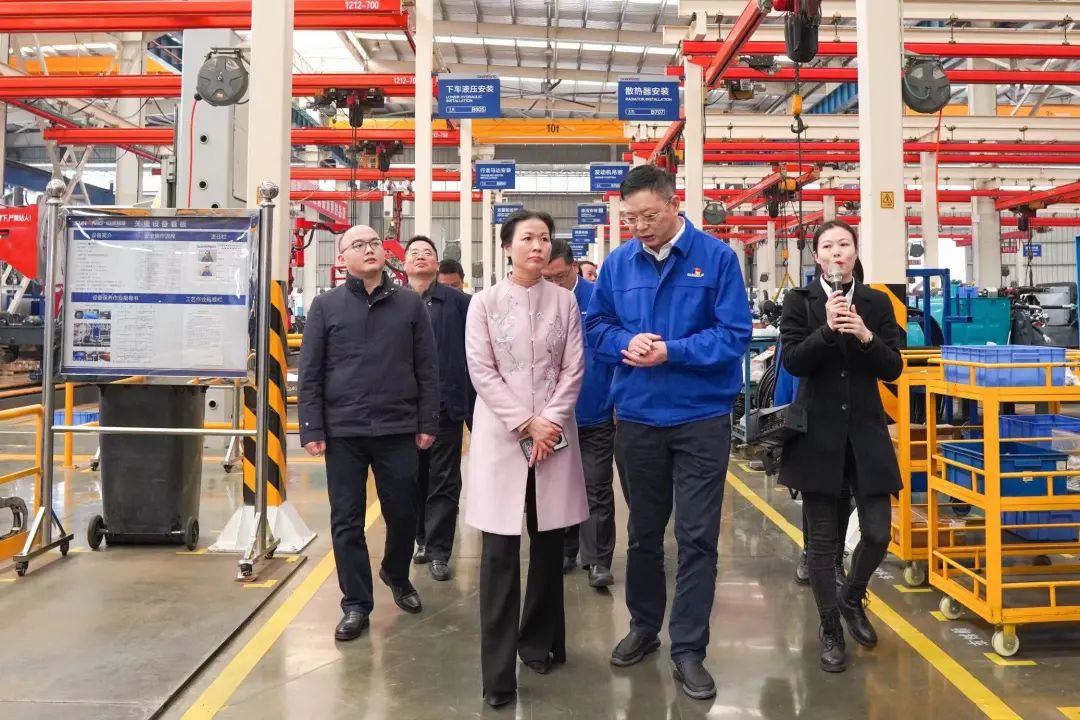 长沙市总工会、长沙经开区总工会一行调研不朽情缘智能