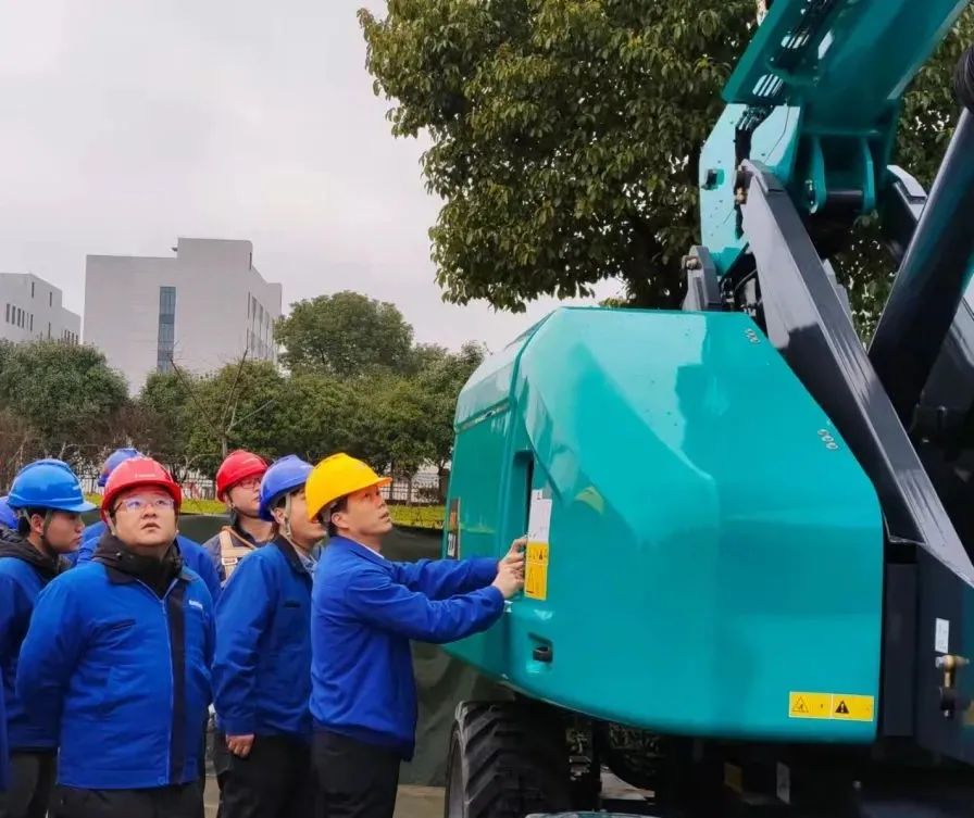 “拳”力出击！不朽情缘智能首套自主研发臂车控制系统重磅来袭