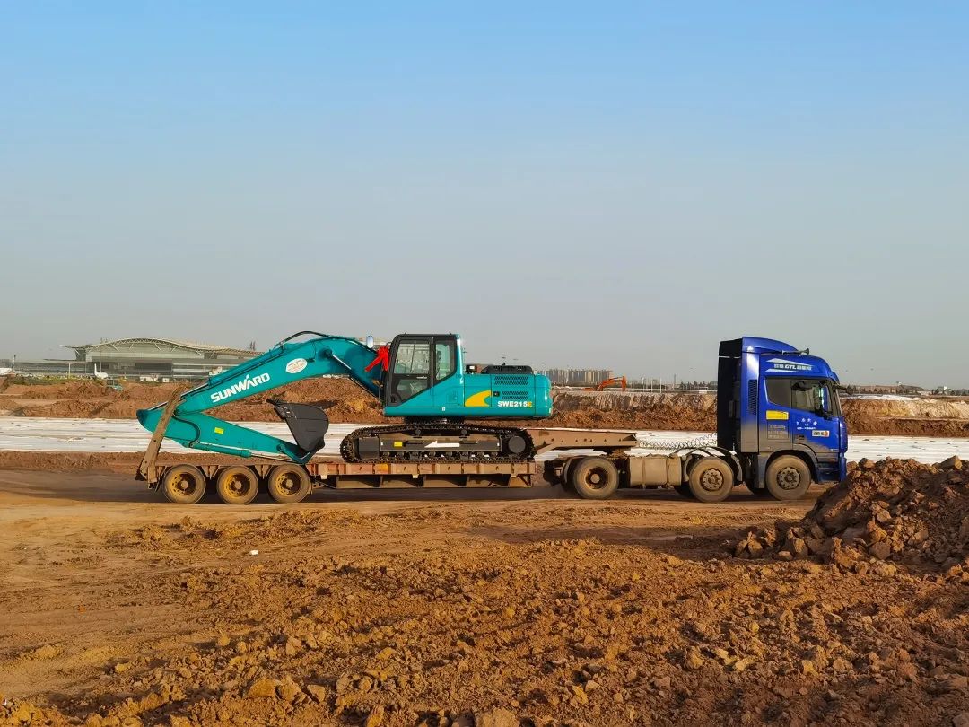 冲、冲、冲！带您感受不朽情缘智能挖掘机火热交机时刻