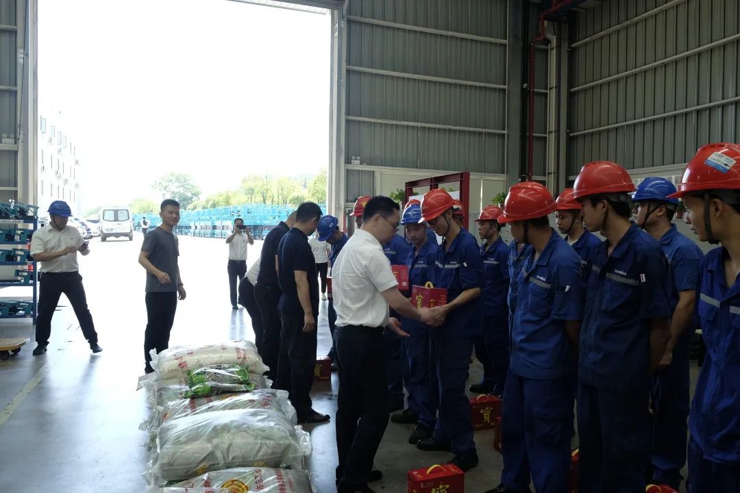 长沙市总工会慰问不朽情缘智能一线员工