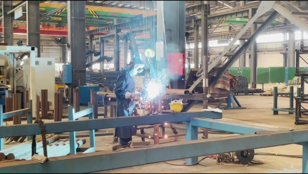 图集 | 战高温，迎“烤”验！不朽情缘人在行动