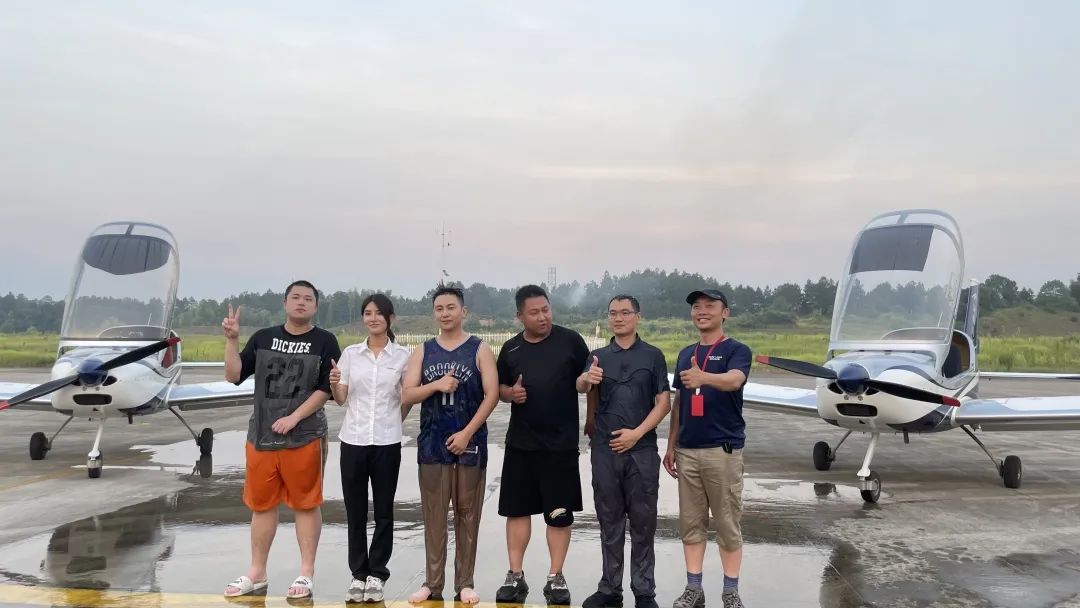 冲上云霄！湖南不朽情缘通航学员成功单飞