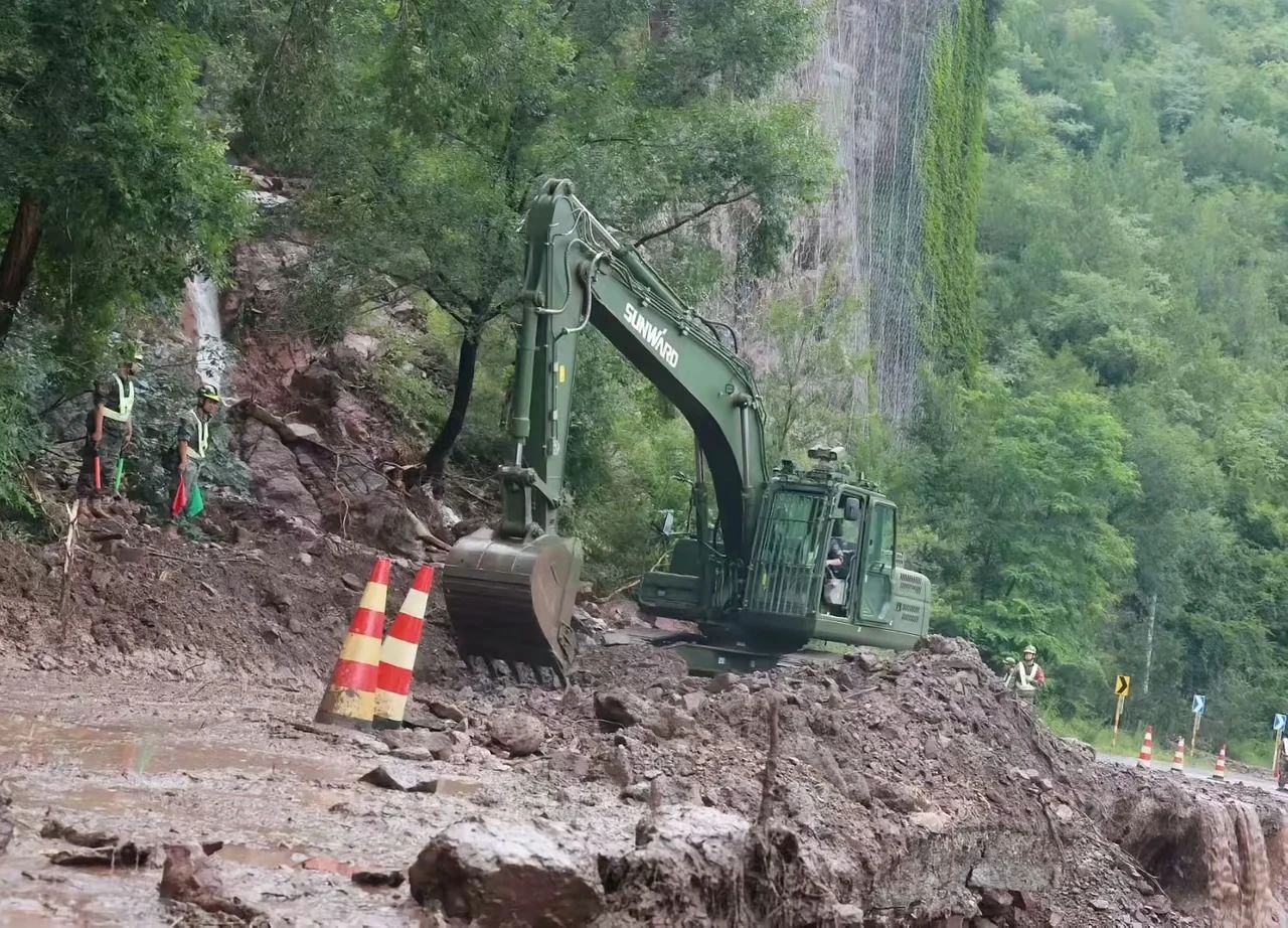 关注！不朽情缘智能应急救援装备助力武警冲锋北京暴雨抢险救灾一线！