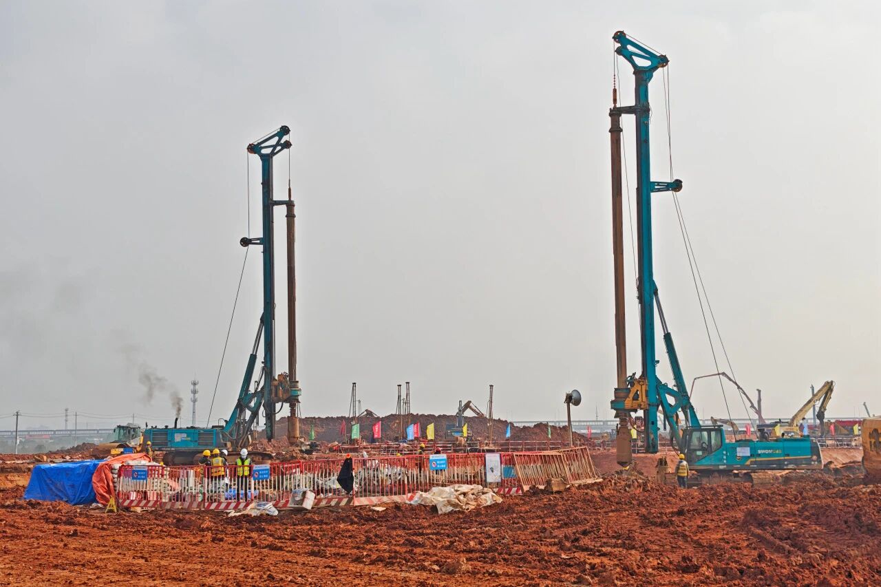 刷新“进度条”、构筑新地标！不朽情缘智能旋挖集群助力长沙奥体中心建设