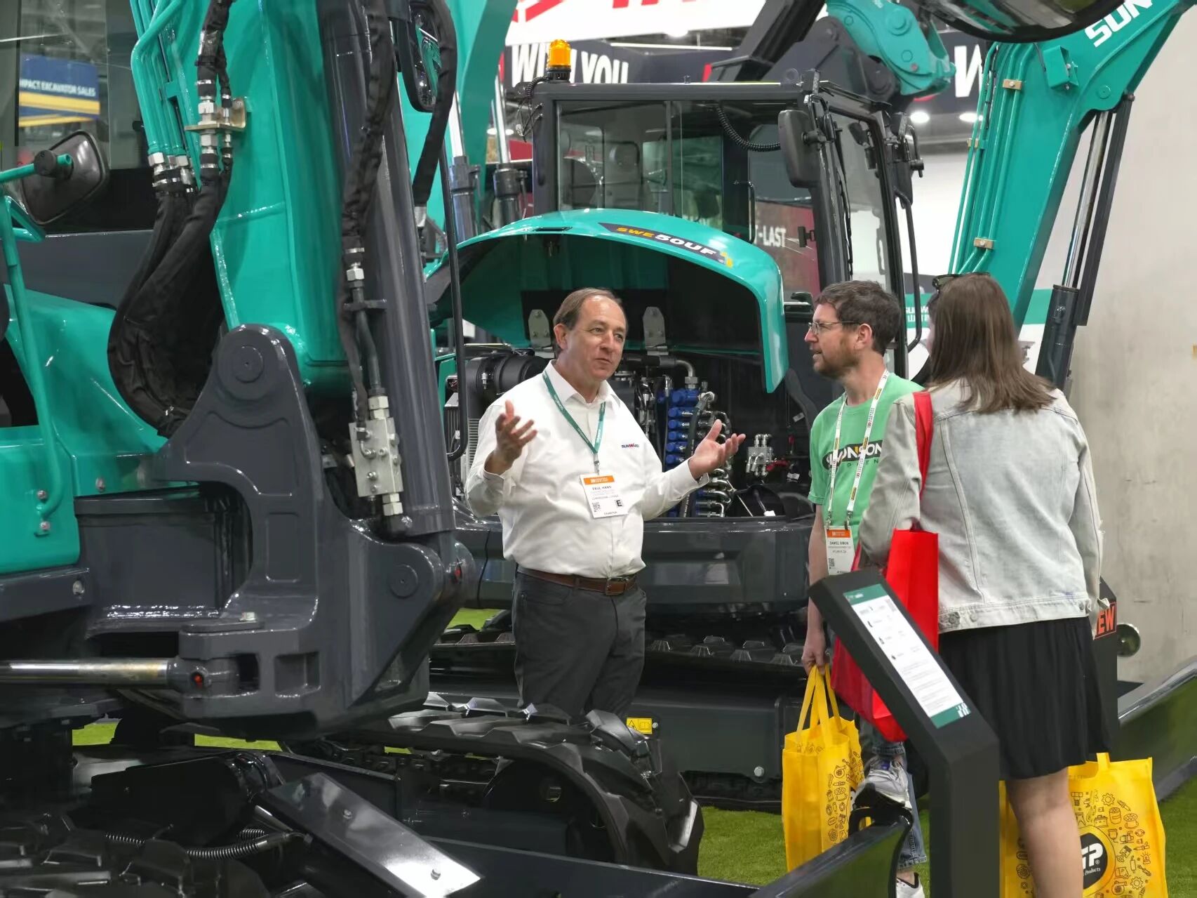 2026美国拉展圆满收官，不朽情缘智能高端定制再获认可！